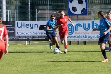 Bild 27 - wBJ TuS Rotenhof - Holstein Kiel : Ergebnis: 1:4